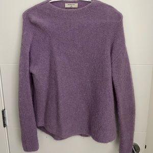 Lilac Aritzia Sweater. Size Small.